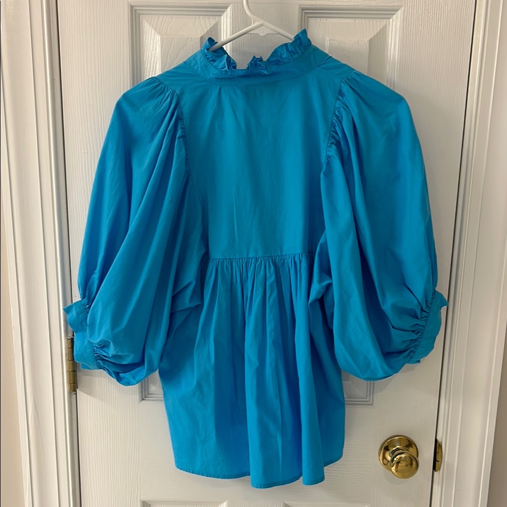 Never a Wallflower Blue Ruffled Blouse with Cuffed Sleeves - Picture 5 of 5